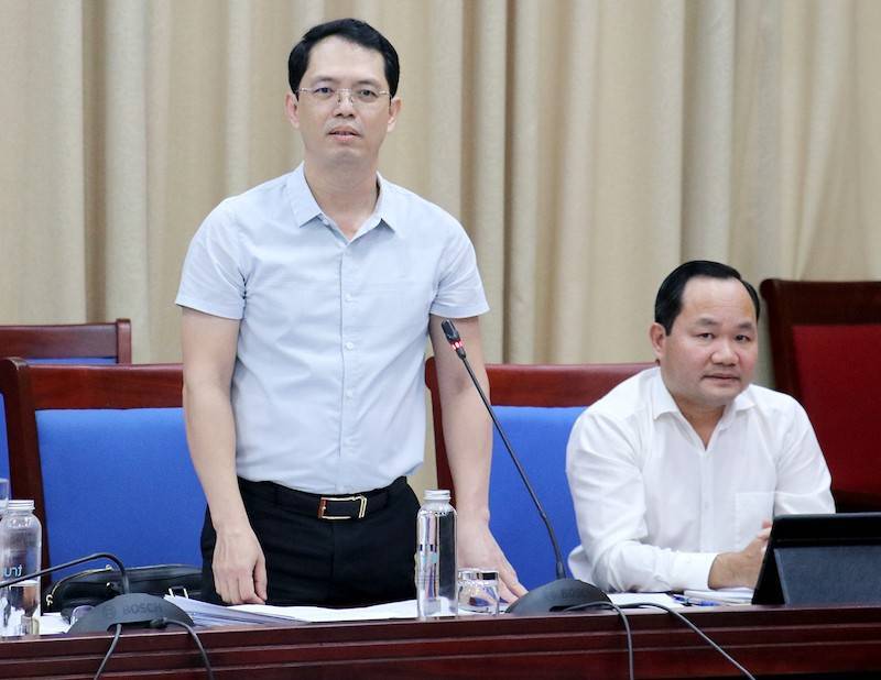 Ông Trịnh Thanh Hải - Giám đốc Sở Tài chính Nghệ An trả lời trả lời các kiến nghị của doanh nghiệp