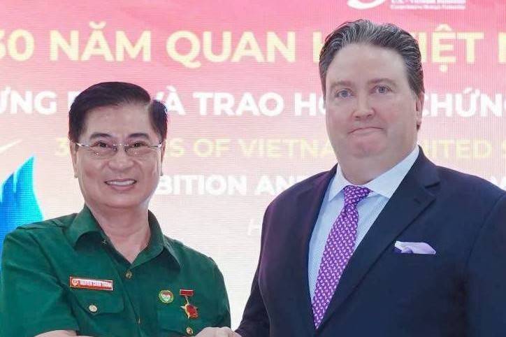 Trao trả hồ sơ chiến tranh – Hành trình nhân đạo hàn gắn quá khứ Việt Nam – Hoa Kỳ
