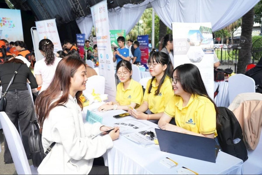 Sẽ có sàn giao dịch việc làm quốc gia, dữ liệu lao động cập nhật từng giờ