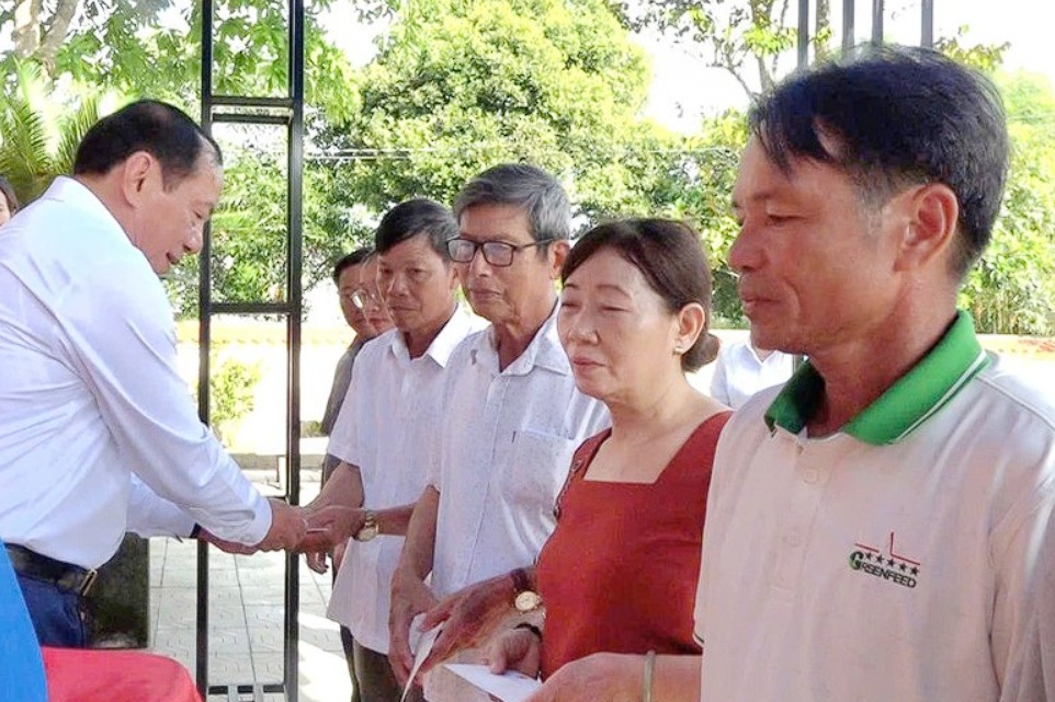 Bộ trưởng Bộ Văn hóa - Thể thao và Du lịch tri ân người có công tại tỉnh Quảng Trị