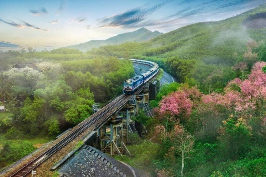 Lào Cai đặt mục tiêu GRDP tăng hơn 8%, phát triển mạnh kinh tế số và hạ tầng chiến lược