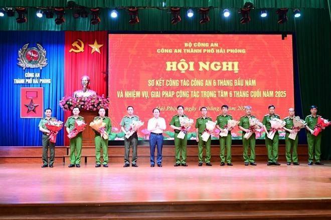 Hải Phòng: Nhiều lãnh đạo Công an thành phố được bổ nhiệm chức danh tư pháp