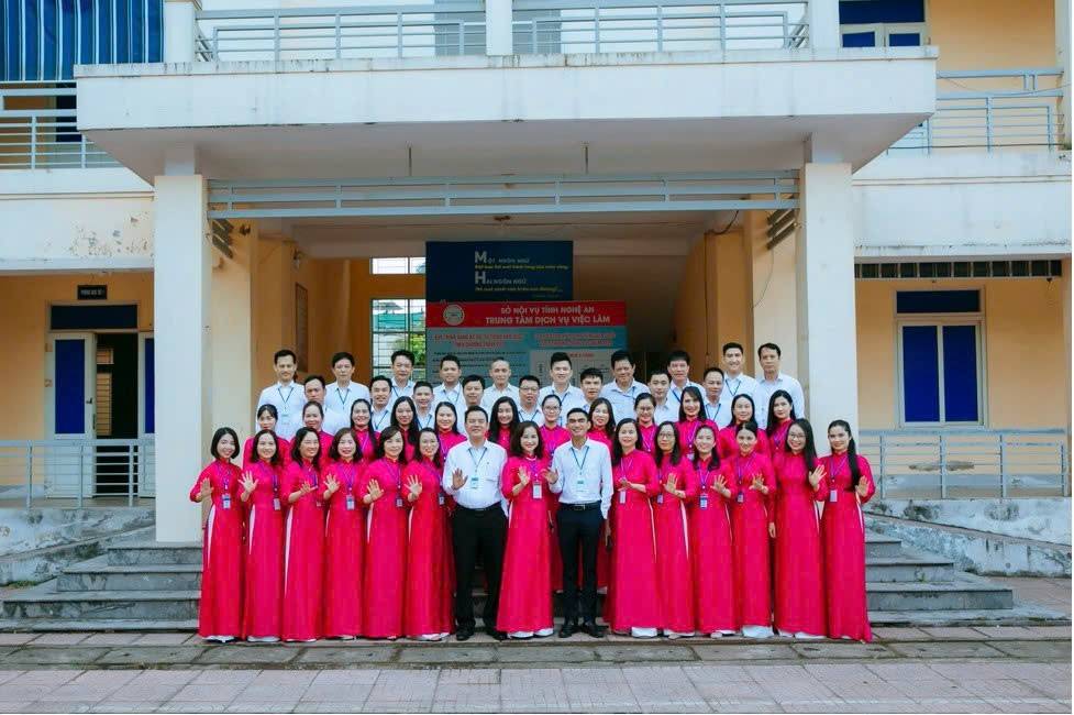 Trung tâm DVVL Nghệ An trên hành trình 30 năm thực hiện sứ mệnh cầu nối hữu ích giữa nhà tuyển dụng với người lao động