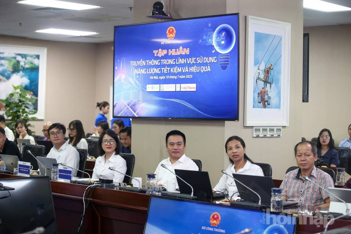 Báo chí đồng hành cùng mục tiêu sử dụng năng lượng tiết kiệm và hiệu quả