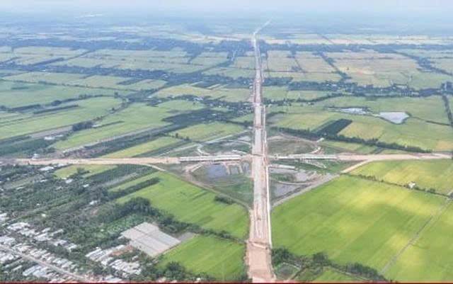 Cao tốc Cần Thơ - Cà Mau.