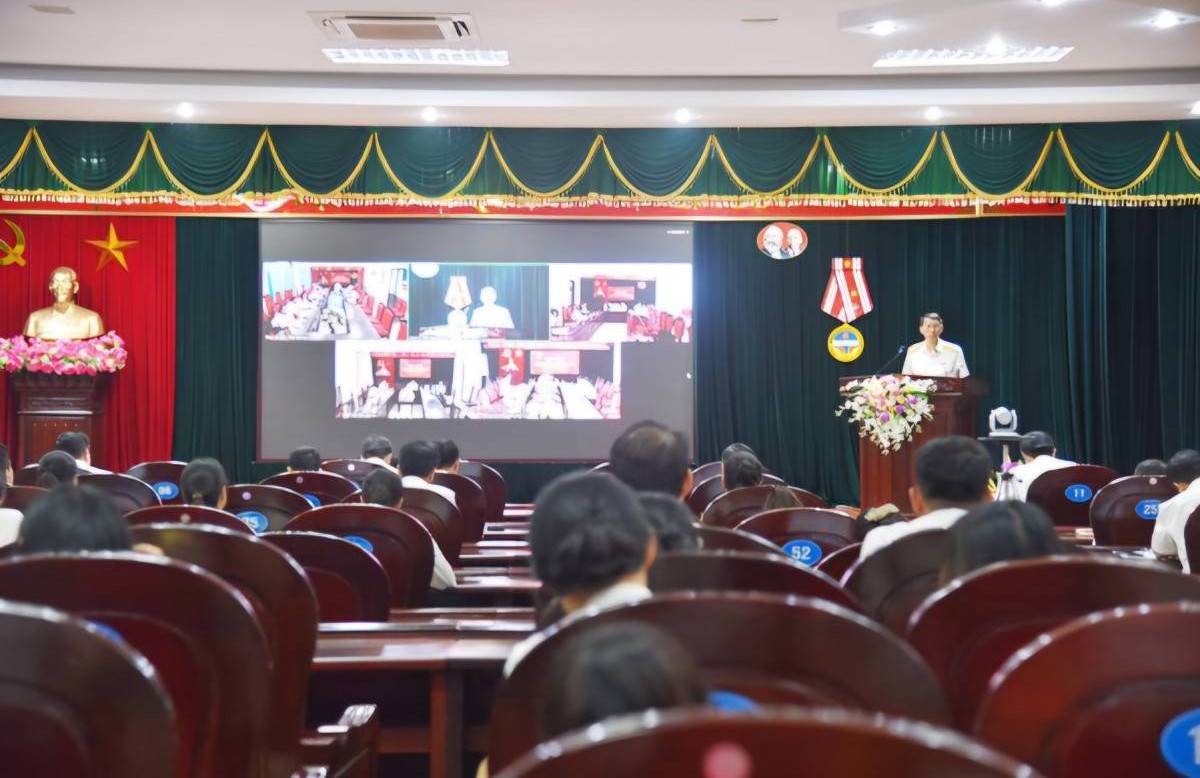 Sơn La thu ngân sách 6 tháng đầu năm đạt hơn 2.453 tỷ đồng, tăng 83% so cùng kỳ