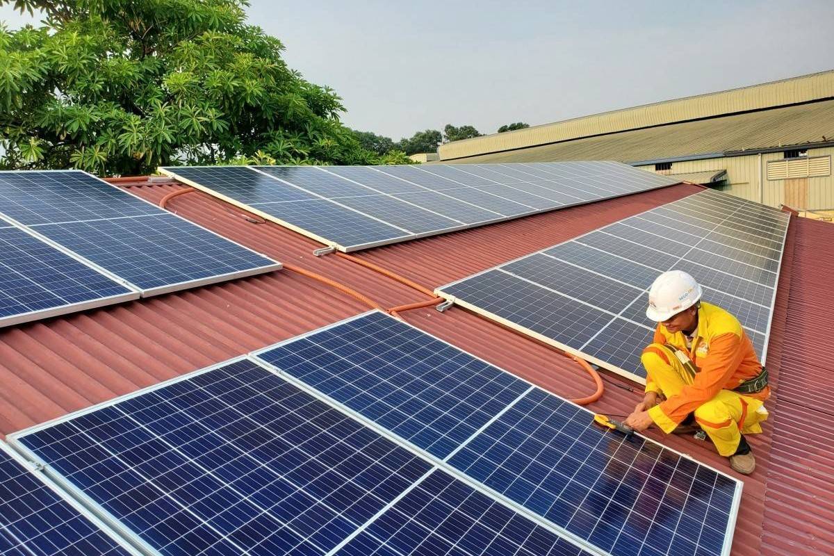 Hộ gia đình lắp đặt điện mặt trời mái nhà sẽ có chính sách hỗ trợ