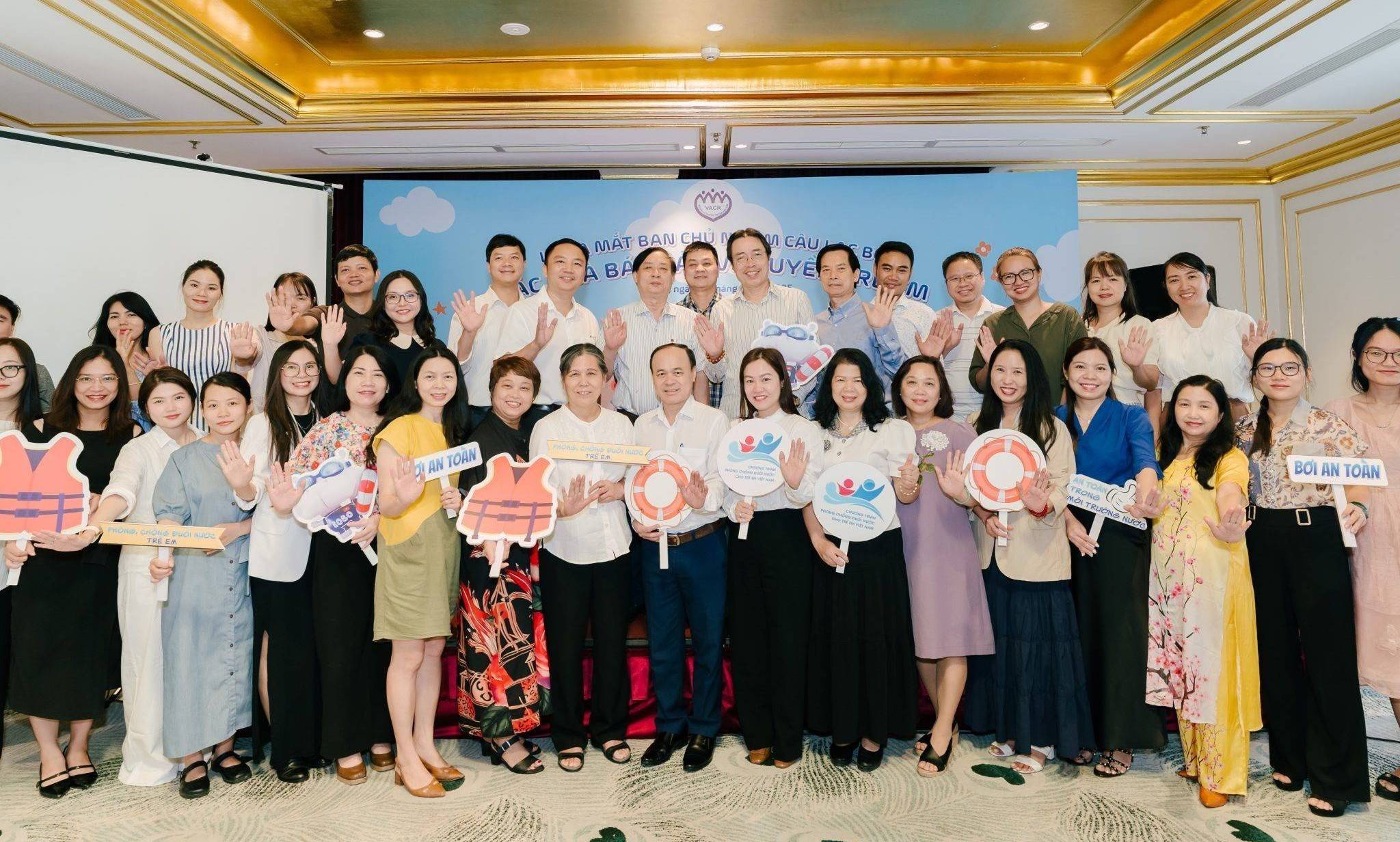 Ra mắt Ban chủ nhiệm CLB các nhà báo bảo vệ quyền trẻ em