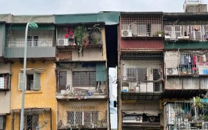 Hà Nội di dời dân chung cư cũ cấp D tránh bão Wipha