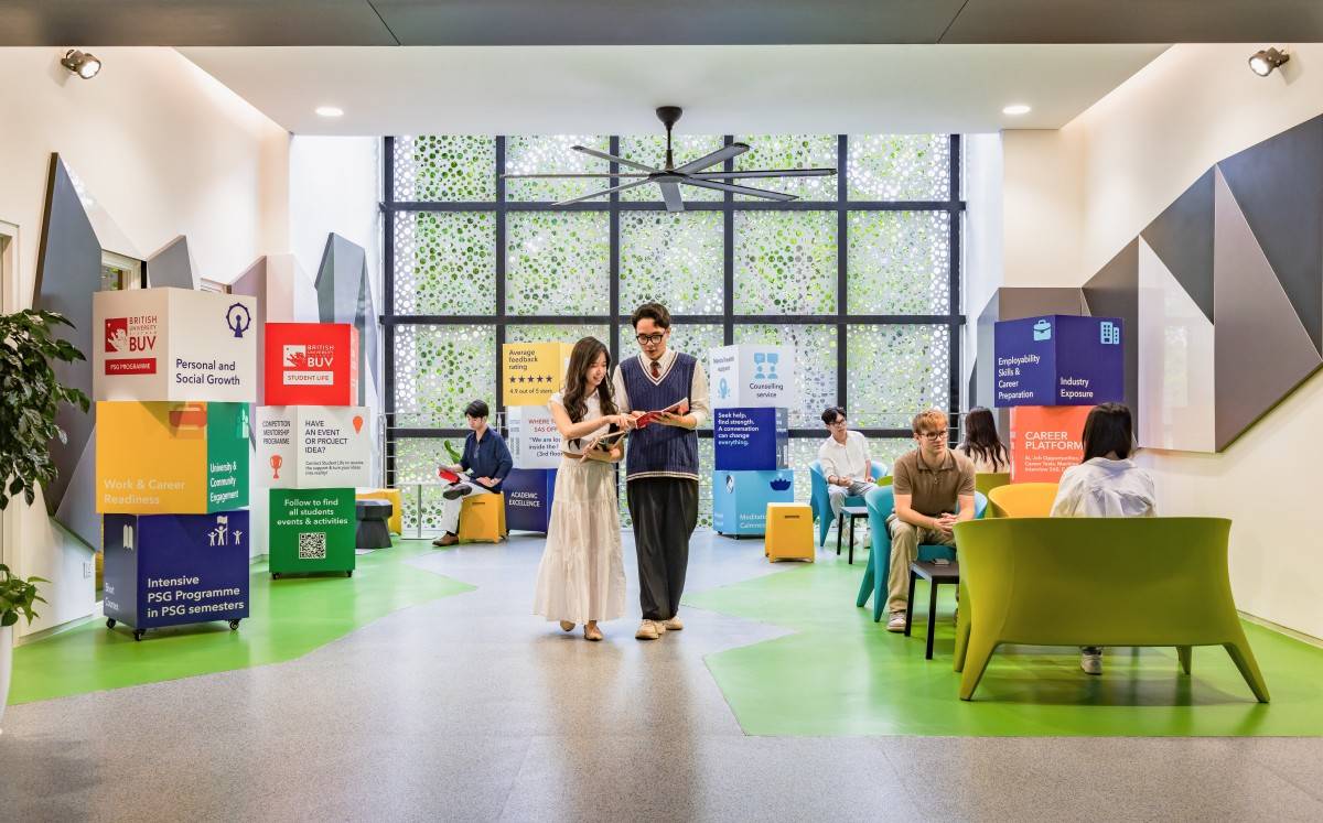 Theo học tại BUV, các sinh viên có cơ hội phát triển và tăng cường trải nghiệm quốc tế.