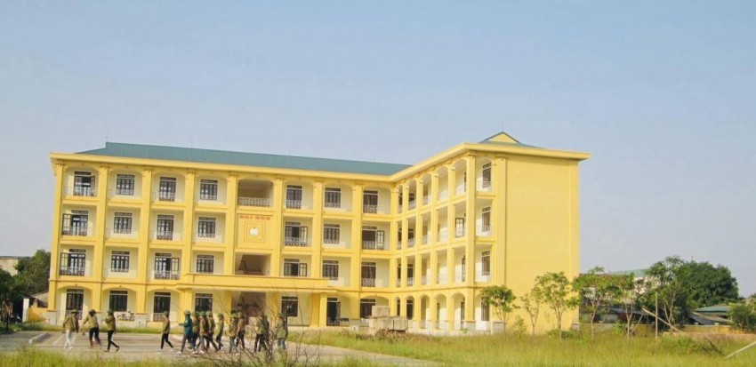 Cơ sở đào tạo nghề và Trung tâm Tin học, ngoại ngữ Golden tại Phường Văn Yên, thành phố Hà Tĩnh