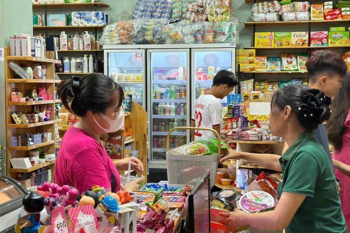 Ứng phó bão số 3: Kiên quyết xử lý hành vi găm hàng, tăng giá bất hợp lý