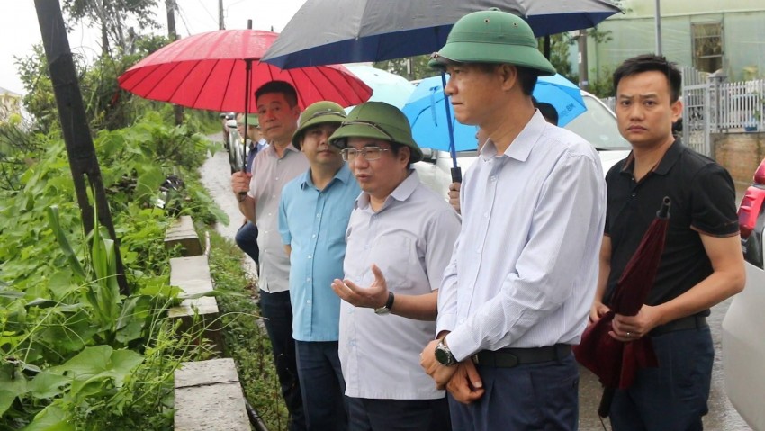 Lãnh đạo tỉnh Lào Cai kiểm tra ứng phó bão số 3 tại phường Sa Pa, xã Tả Van và xã Tả Phìn