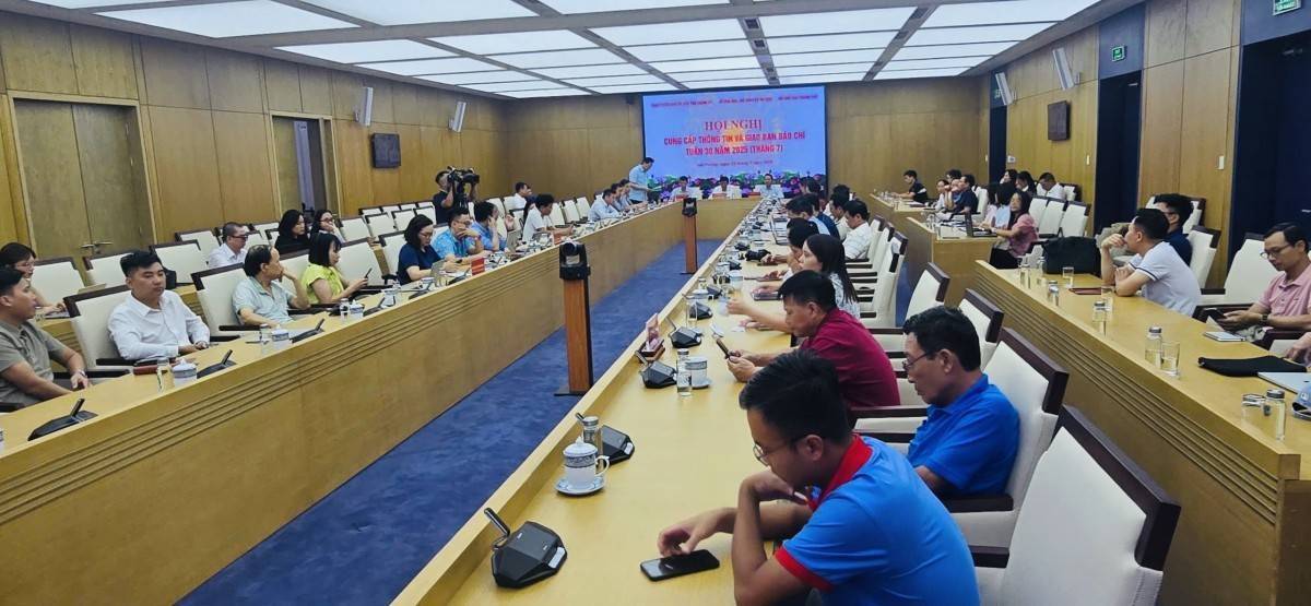 Hải Phòng khẳng định vị thế “đầu tàu" phía Bắc: Nửa đầu năm 2025 tăng trưởng ấn tượng, sẵn sàng đột phá
