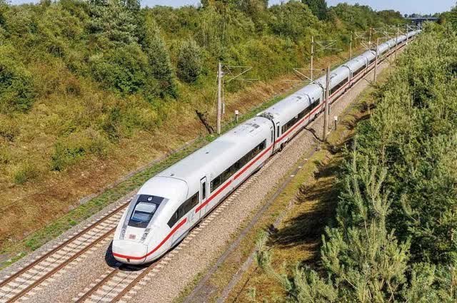 Nghiên cứu làm đường sắt Dĩ An - Bàu Bàng gần 64.200 tỷ đồng