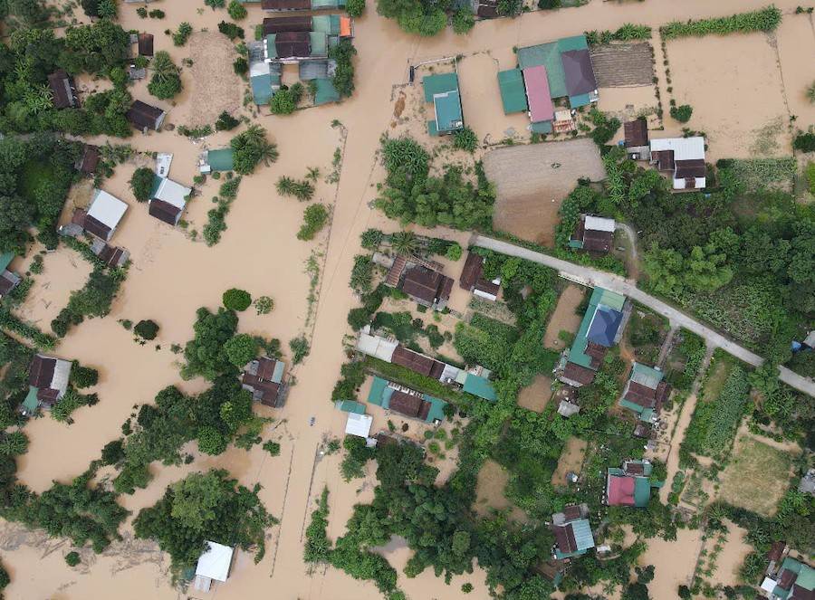 Lũ lụt xảy ra trên một số xã phía Tây tỉnh Nghệ An trong những ngày qua Lũ lụt xảy ra trên một số xã phía Tây tỉnh Nghệ An trong những ngày qua