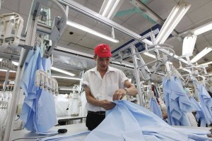 Thủ tướng chỉ đạo xem xét chuyển dịch ngành dệt may sang kinh tế tuần hoàn