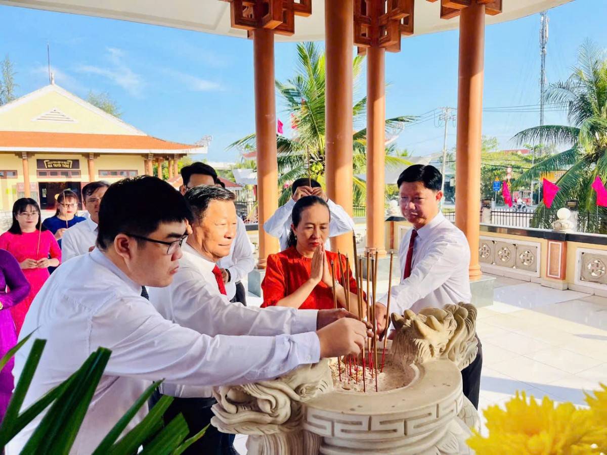 Xã Tân Nhựt (TP. Hồ Chí Minh) tổ chức chuỗi hoạt động tri ân