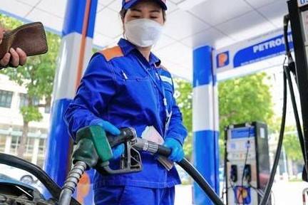 Giá xăng dầu ngày mai (31/7): Giá xăng có thể giảm nhẹ, dưới mốc 100 đồng/lít