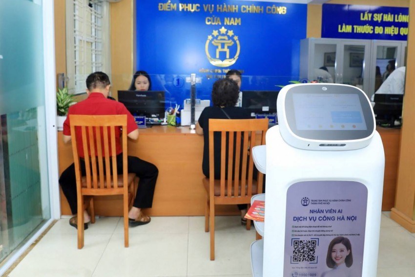 Hà Nội: 15 tiện ích đồng bộ, hiện đại phục vụ người dân và doanh nghiệp làm TTHC