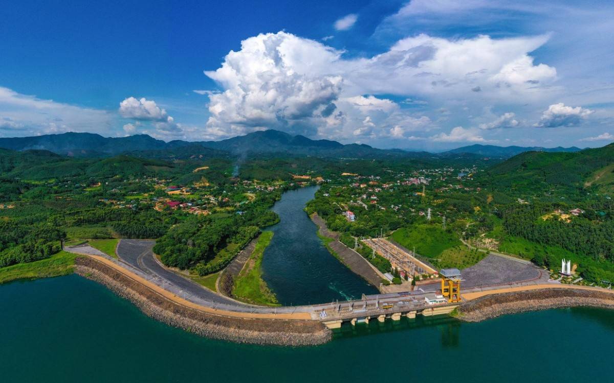 Tìm dòng chảy cho Thác Bà - Đánh thức 