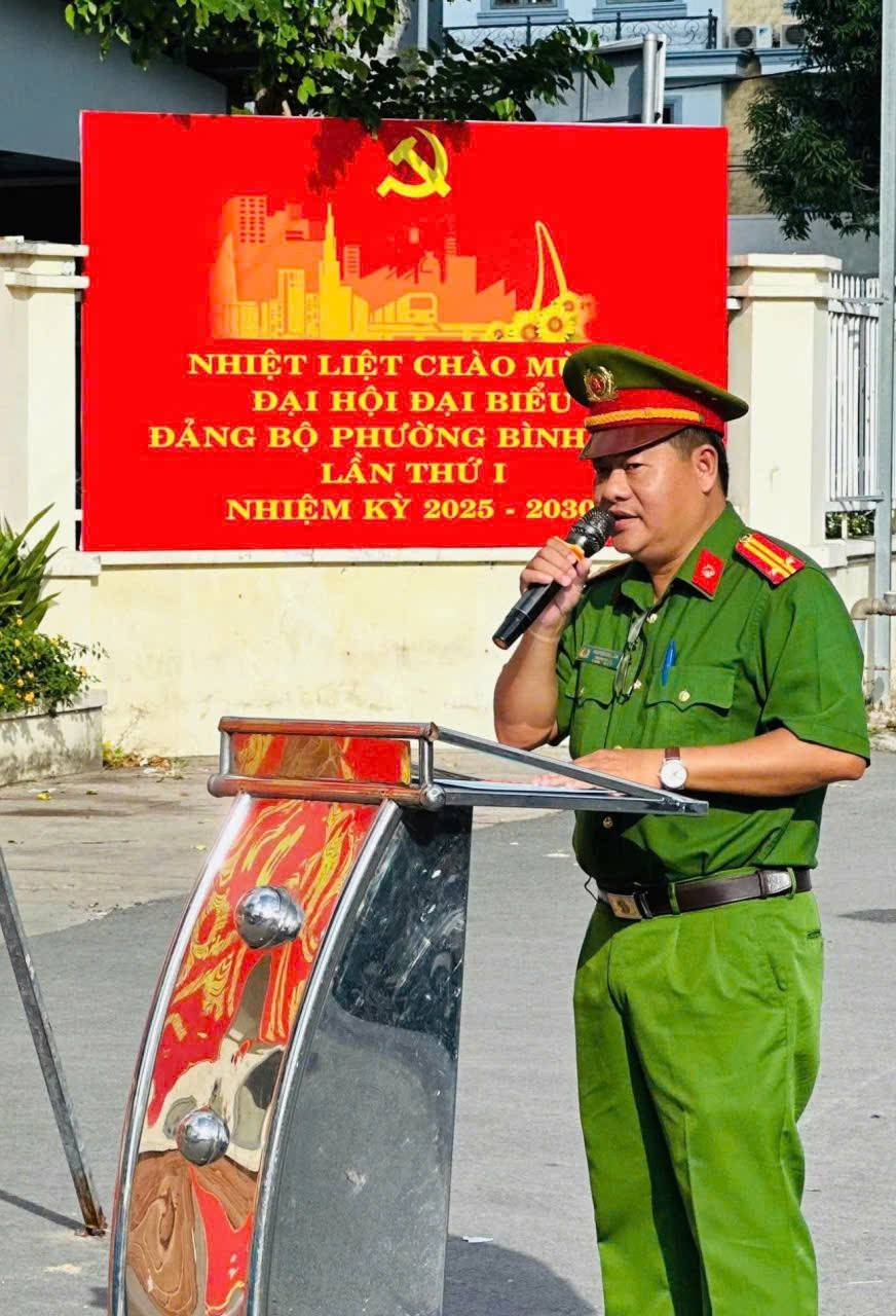 Trưởng Công an phường - đồng chí Nguyễn Sơn Lâm 