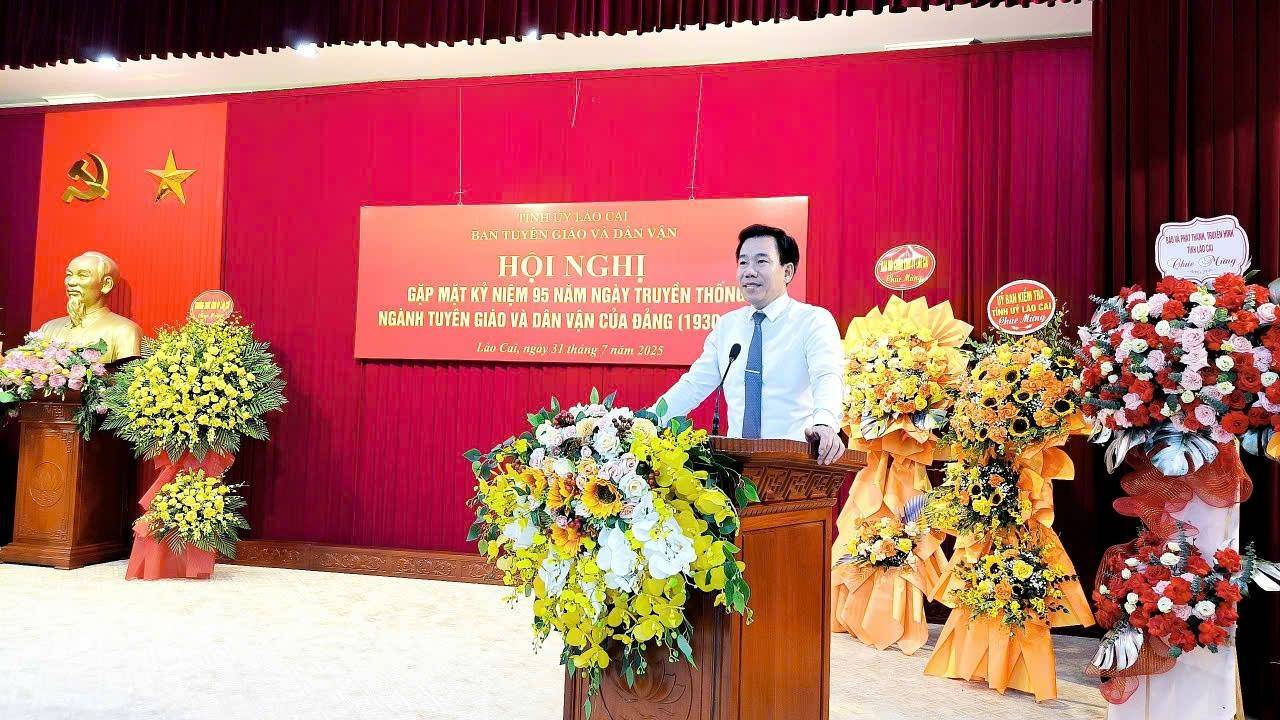 Lào Cai gặp mặt kỷ niệm 95 năm ngành Tuyên giáo, tri ân cán bộ, lan tỏa truyền thống