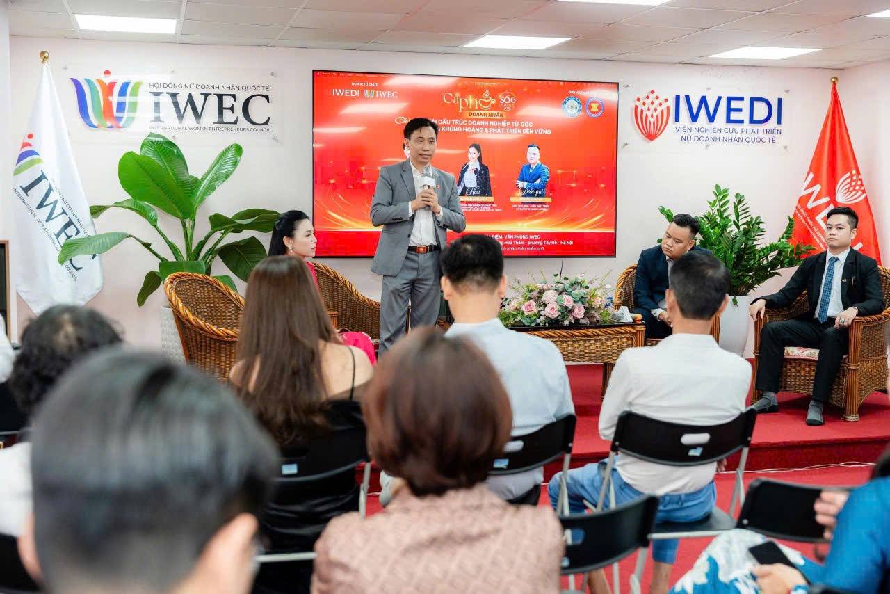 Tái cấu trúc doanh nghiệp từ gốc: Cơ hội bứt phá bền vững cho các nữ lãnh đạo thời đại mới