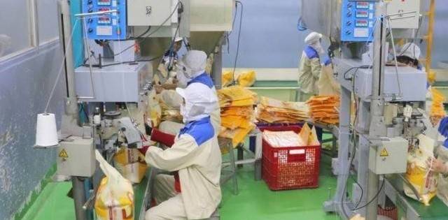 Việt Nam giữ vị trí Top 10 đối tác thương mại của Singapore