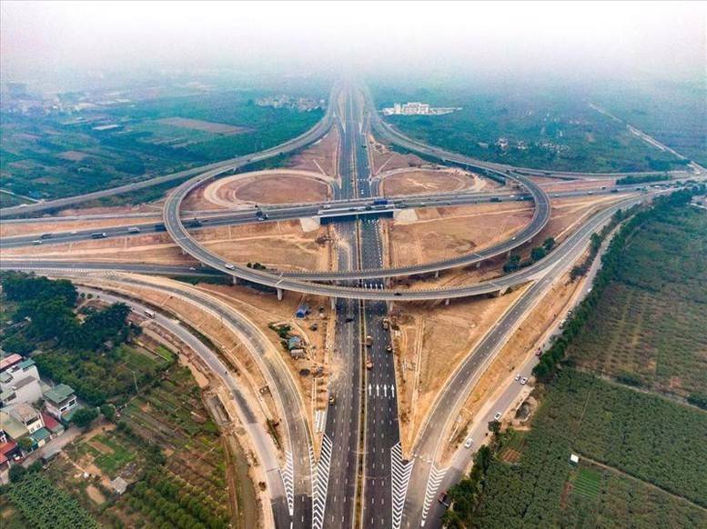 Giải ngân vốn đầu tư công đạt gần 40% kế hoạch sau 7 tháng