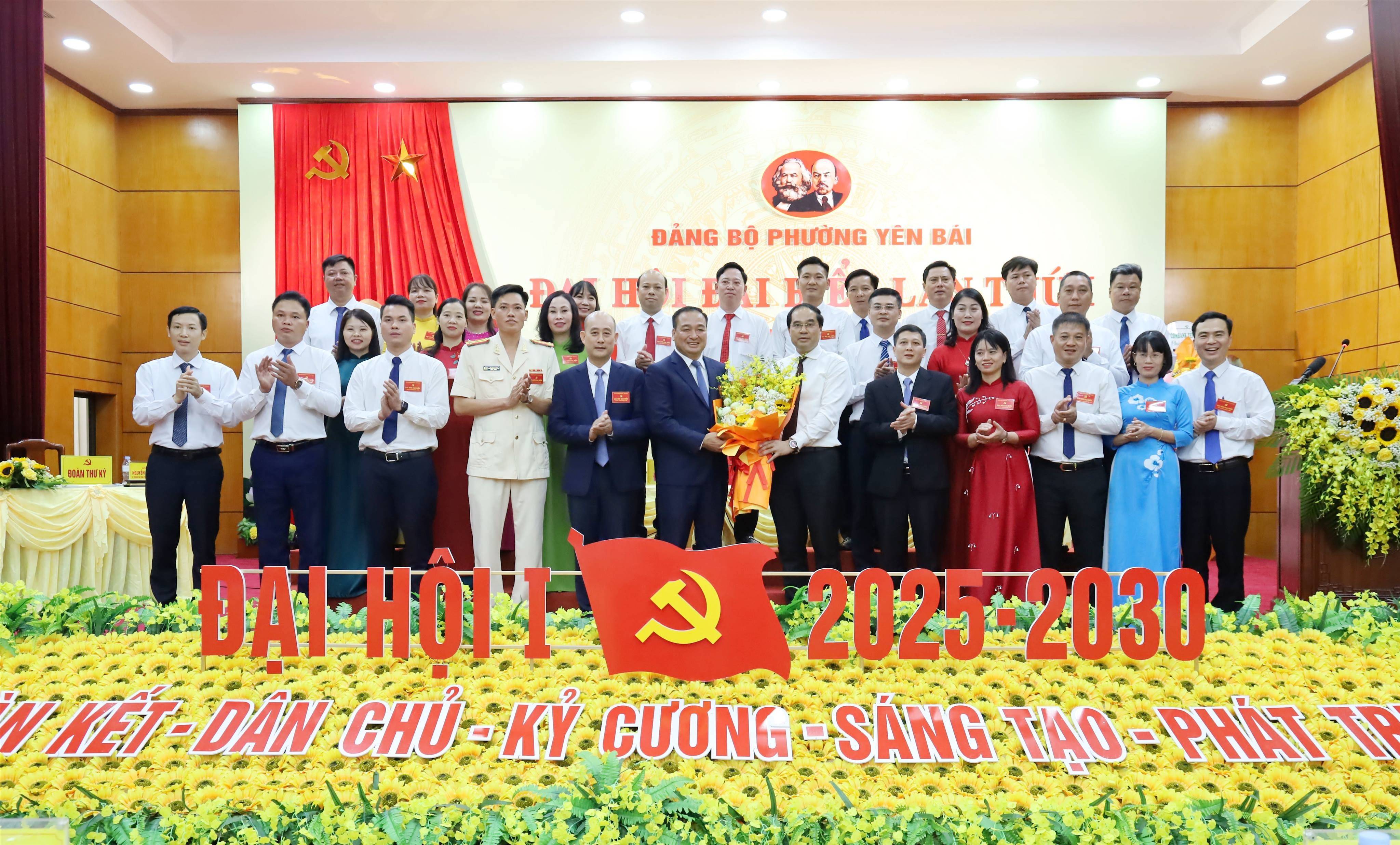 Phường Yên Bái (Lào Cai) tổ chức thành công Đại hội Đảng bộ lần thứ I