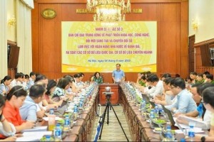 Đề xuất chiến lược dữ liệu ngành ngân hàng, tăng cường phối hợp doanh nghiệp công nghệ
