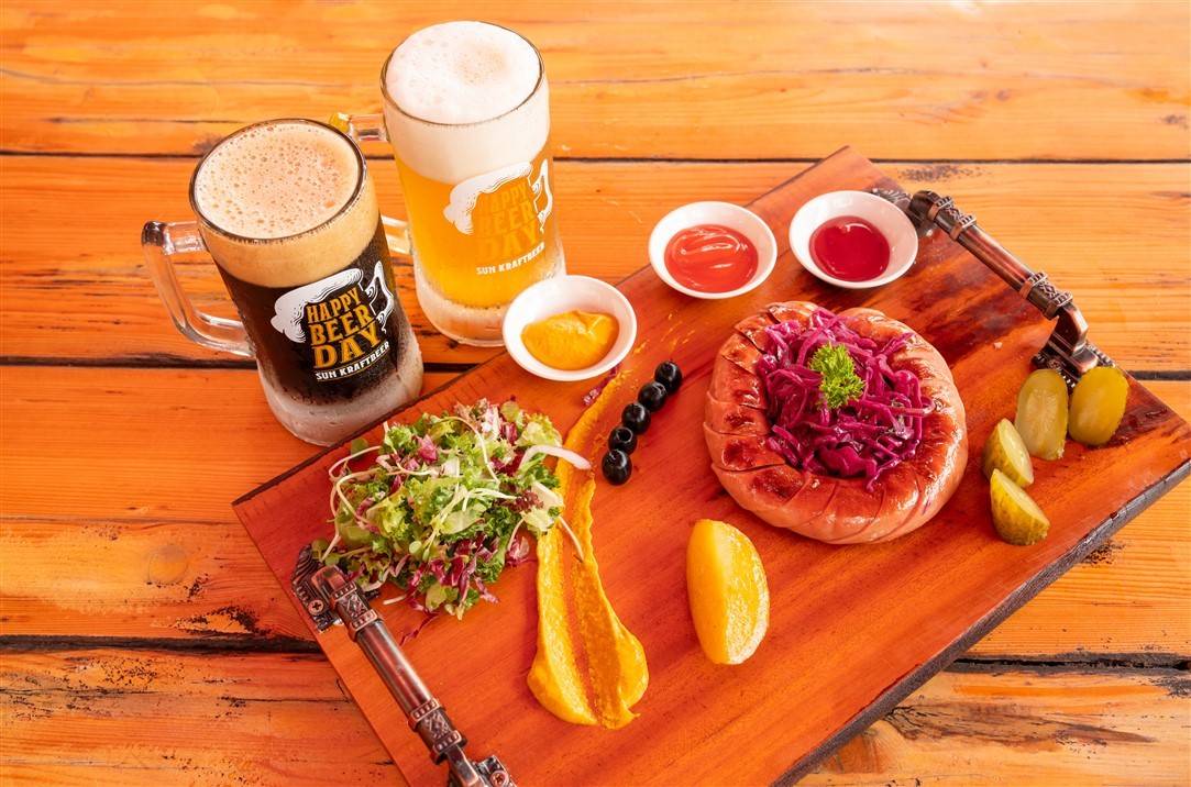 Ba Na Hills mời chuyên gia ẩm thực Đức để “chuẩn hóa” sản phẩm xúc xích đặc trưng