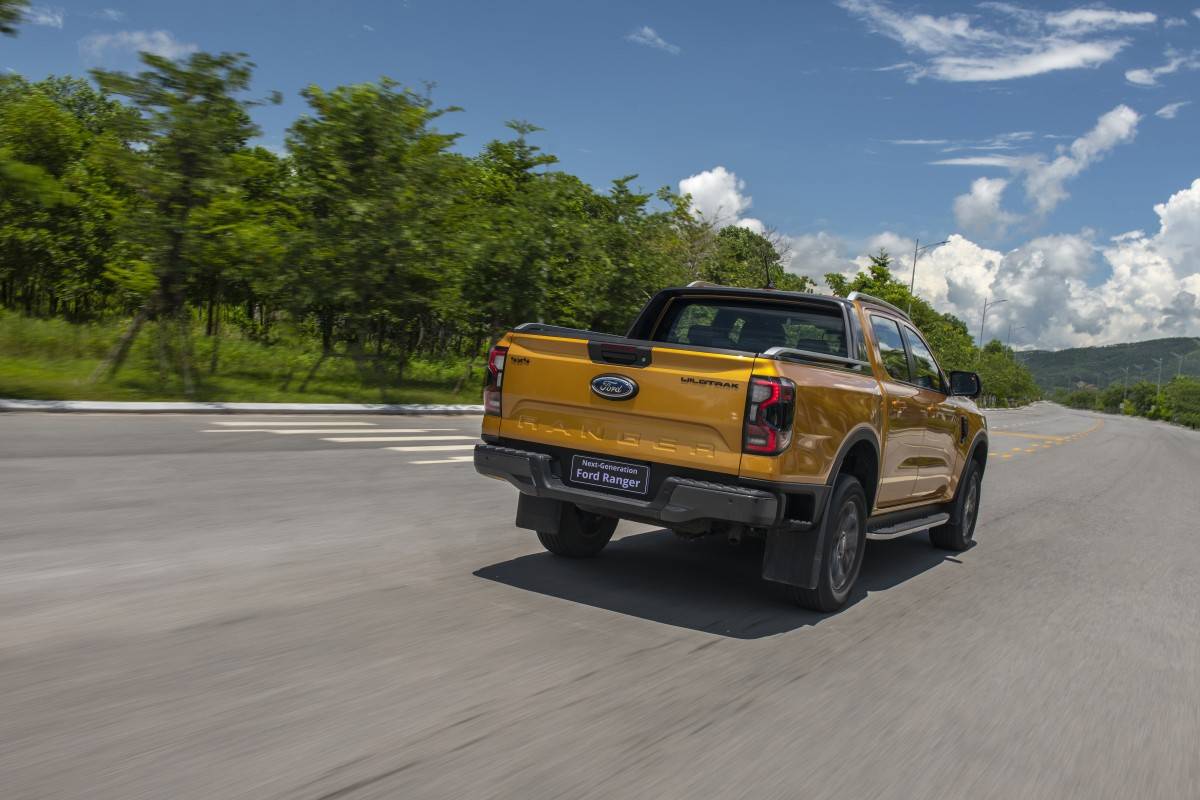 ừ ngày 01/08 đến hết 31/08/2025 đối với các dòng xe Ranger Sport và Ranger Wildtrak sẽ được ưu đãi giảm giá tương đương 100% lệ phí trước bạ.