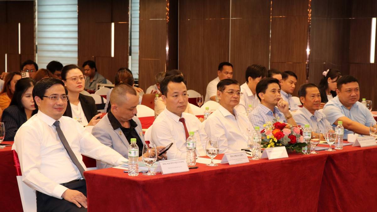 Doanh nghiệp Trung Quốc muốn nhập hạt cà phê và sầu riêng Việt Nam