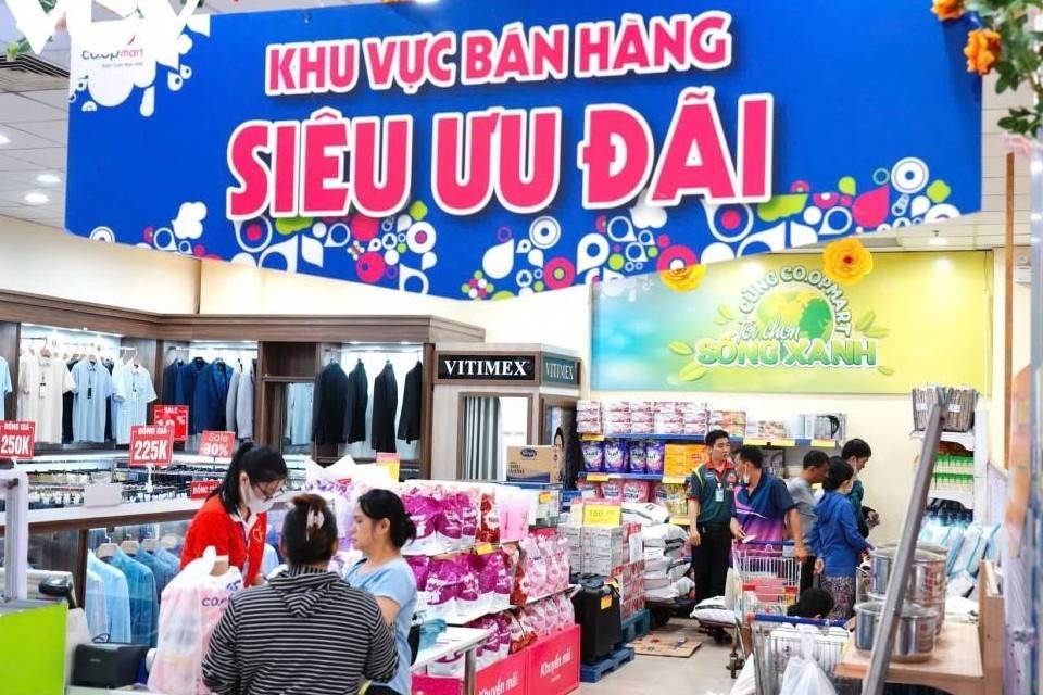 Thúc đẩy tăng trưởng, kiểm soát lạm phát: Nhiều địa phương đẩy mạnh kích cầu tiêu dùng