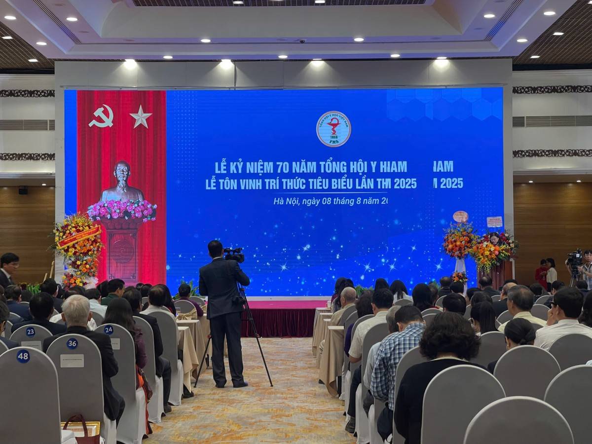 Tổng hội Y học Việt Nam kỷ niệm 70 năm thành lập, tôn vinh trí thức tiêu biểu