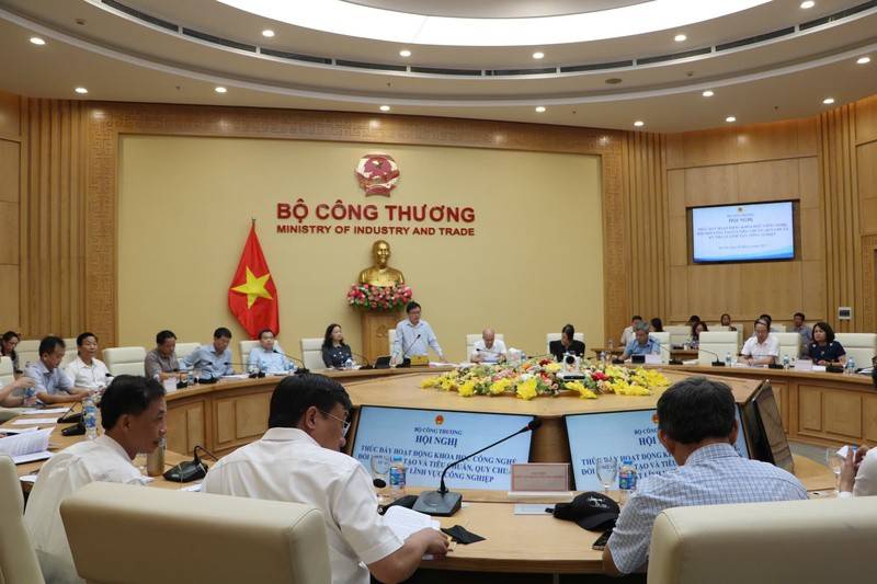 Hội nghị thúc đẩy hoạt động khoa học - công nghệ, đổi mới sáng tạo và tiêu chuẩn, quy chuẩn kỹ thuật lĩnh vực công nghiệp.