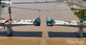 Cầu Phong Châu mới: Nối lại nhịp sống đôi bờ trước ngày hợp long