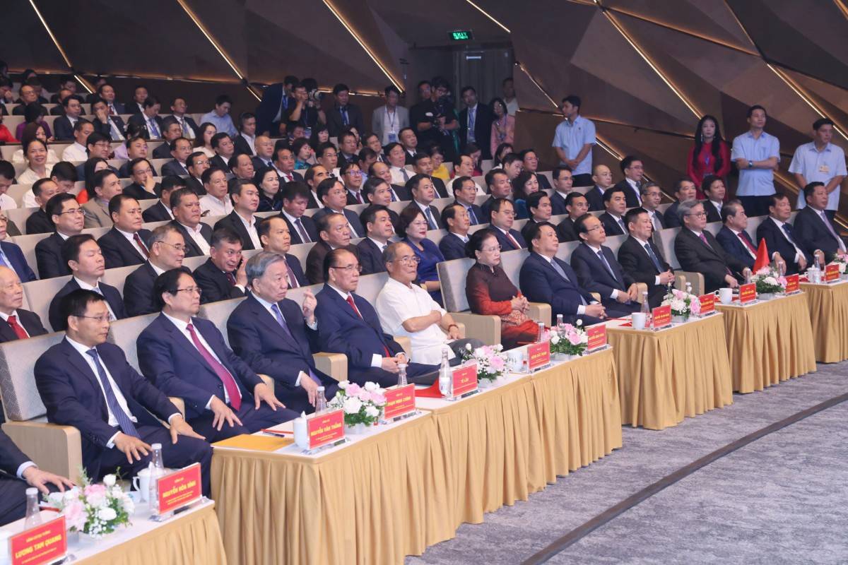 Tổng Bí thư Tô Lâm: Ngành Tài chính xác lập mô hình tăng trưởng mới, tạo chuyển biến mạnh mẽ