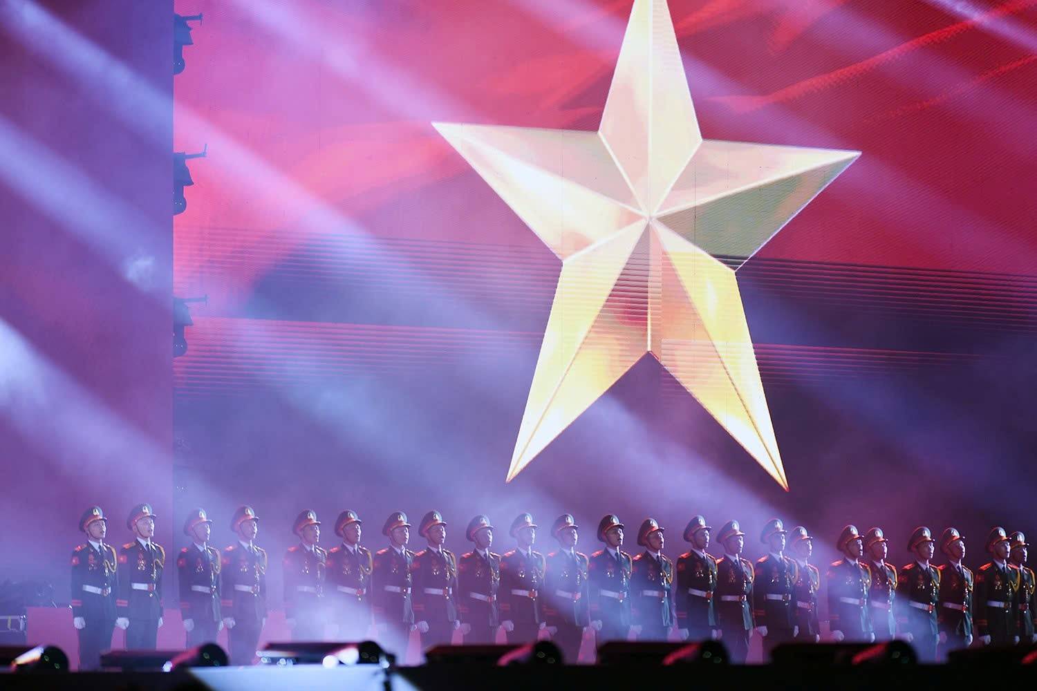 “Tổ quốc trong tim” - Bản hòa ca của lòng yêu nước