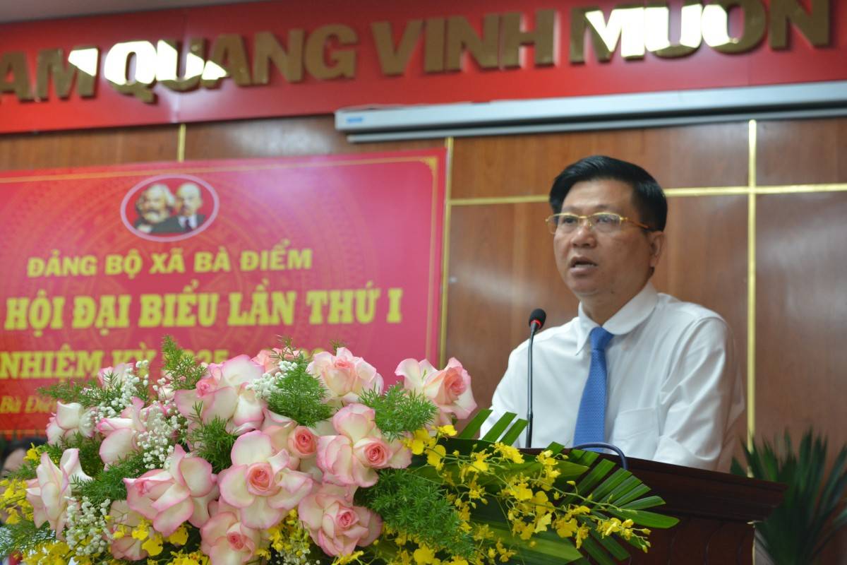 Ông Trần Văn Tuấn – Uỷ viên Ban thường vụ Thành uỷ, Phó Chủ tịch HĐND TP.Hồ Chí Minh 