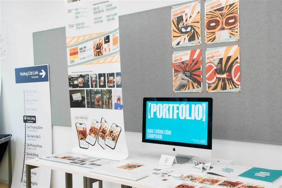 Mãn nhãn với loạt tác phẩm sáng tạo tại triển lãm nghệ thuật của sinh viên BUV