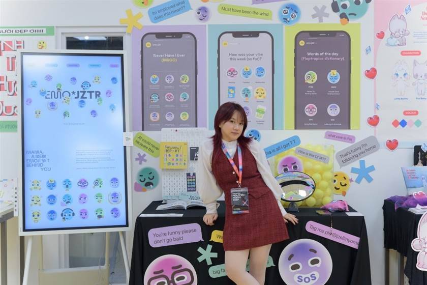 Mãn nhãn với loạt tác phẩm sáng tạo tại triển lãm nghệ thuật của sinh viên BUV