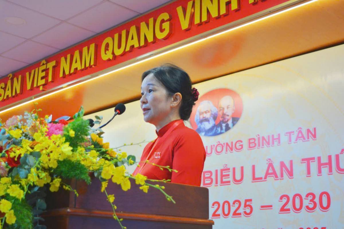 Bí thư Đảng ủy phường Phạm Thị Ngọc Diệu 