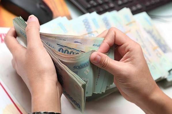 Lãi suất ngân hàng ngày 14/8/2025: Nhiều ngân hàng duy trì mức lãi suất hấp dẫn