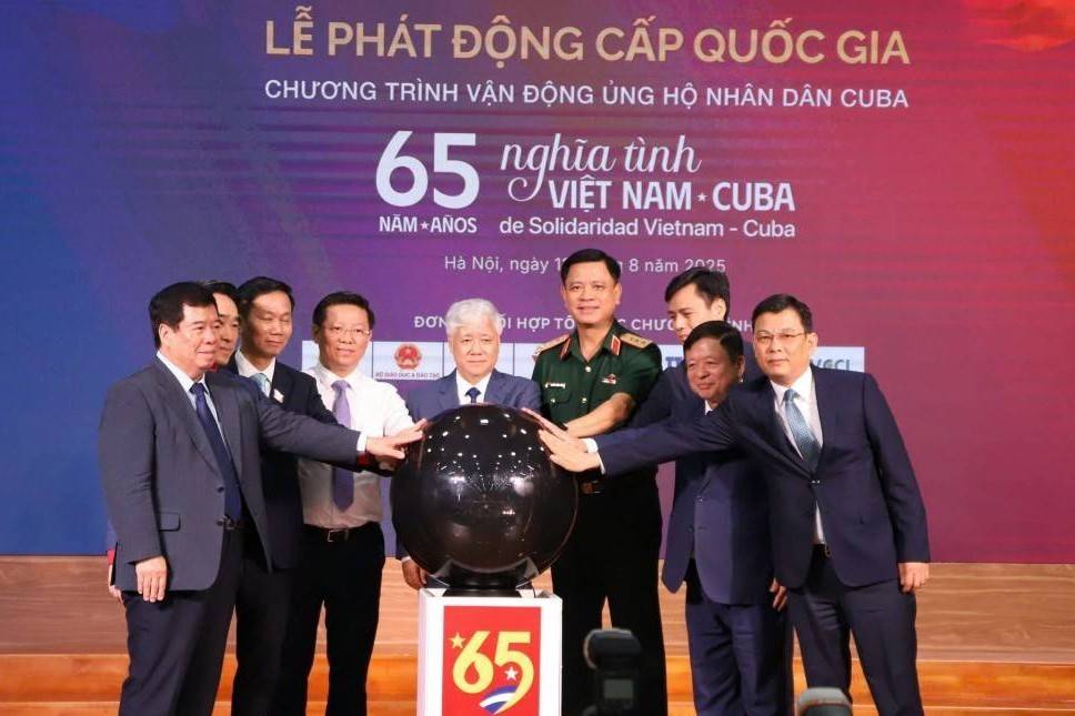 65 năm nghĩa tình Việt Nam - Cuba: Tri ân, sẻ chia và tiếp nối tình bạn thủy chung