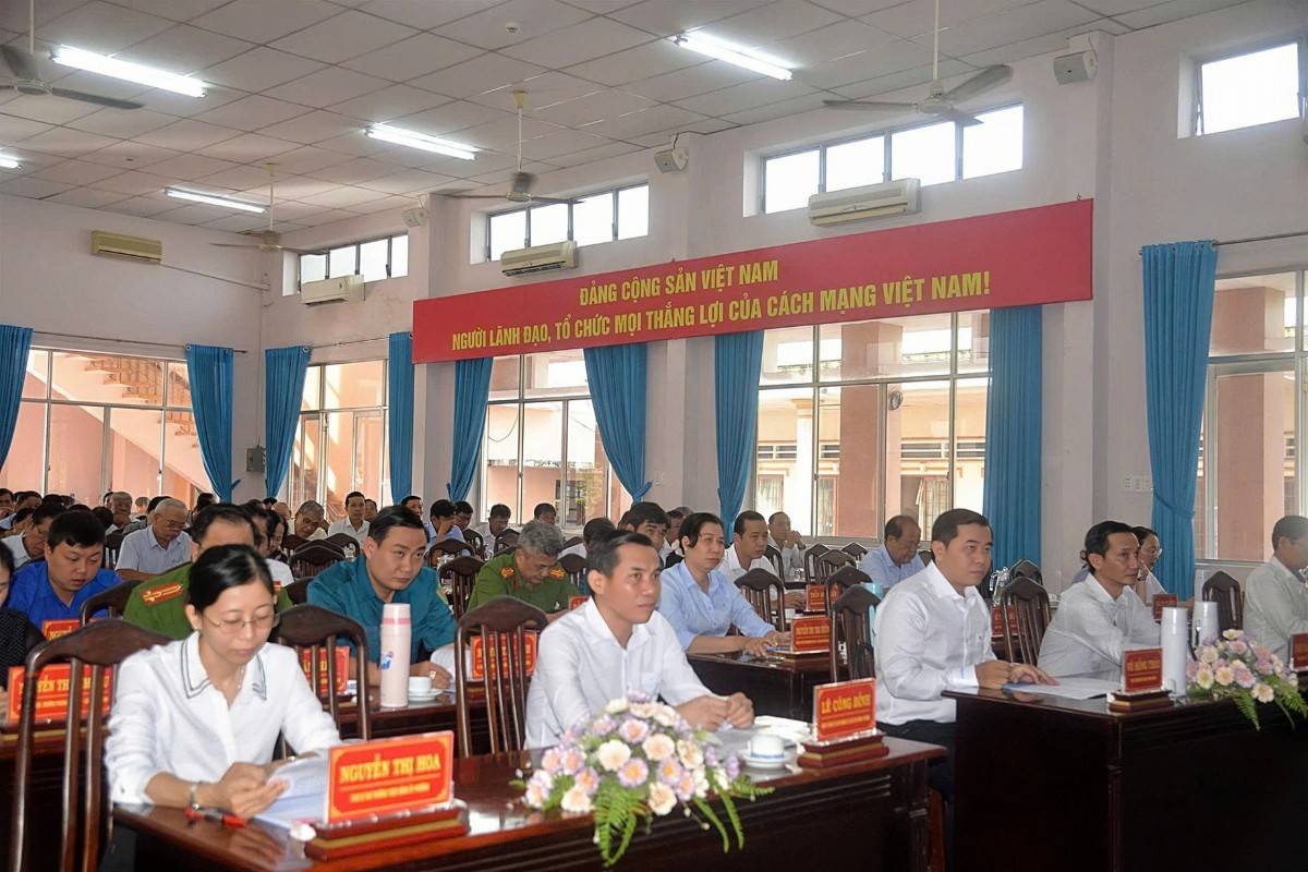 Hội nghị tổng kết công tác tổ chức Đại hội đại biểu Đảng bộ phường lần thứ I, nhiệm kỳ 2025–2030 và sơ kết 1 tháng vận hành mô hình chính quyền địa phương hai cấp. Hội nghị tổng kết công tác tổ chức Đại hội đại biểu Đảng bộ phường lần thứ I, nhiệm kỳ 2025–2030 và sơ kết 1 tháng vận hành mô hình chính quyền địa phương hai cấp.
