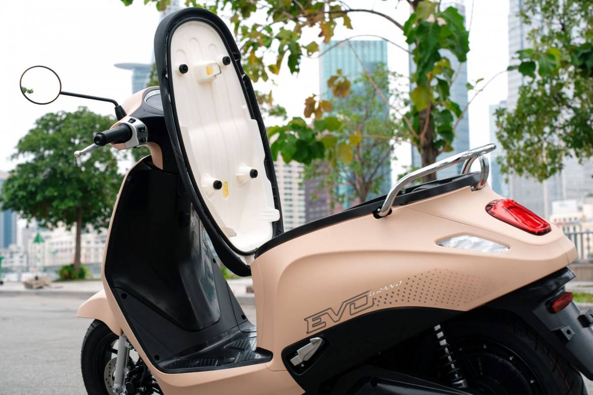 Chạm đúng nhu cầu, VinFast Evo Grand “cháy” cọc, người dùng xuống tiền “không đắn đo”