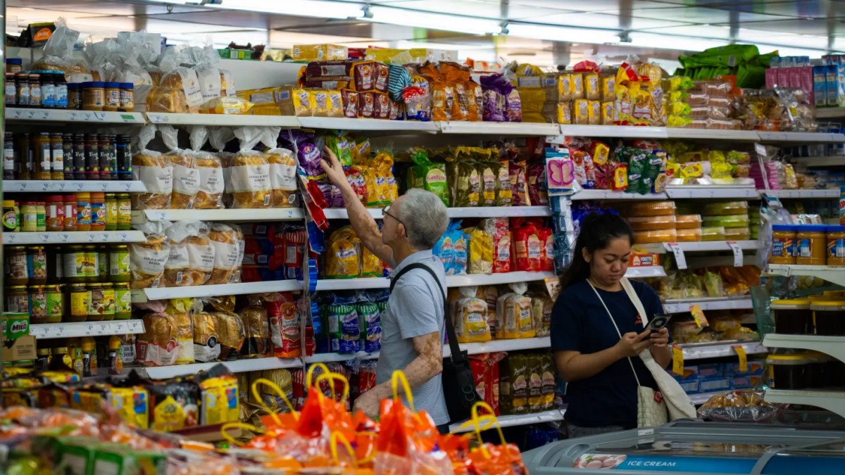 Singapore: Nhiều người lao động chật vật vì chi phí sinh hoạt đắt đỏ nhất thế giới